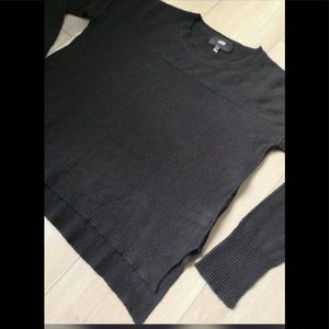 Line 100% cashmere sweater